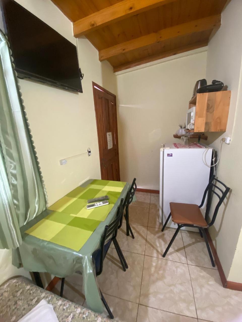 Apartamentos Centricos Puerto Iguazú Eksteriør billede